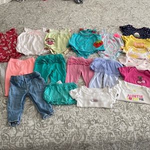 Baby Girl 6 Month Clothing Bundle - 19 Pieces